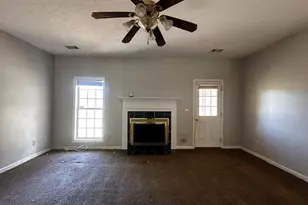438 Brookstone Dr, Lagrange, GA 30241 - Photo 2