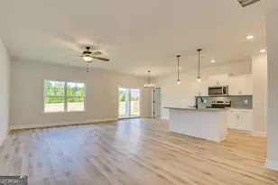 205 Palmetto Loop, Vidalia, GA 30474 - Photo 8