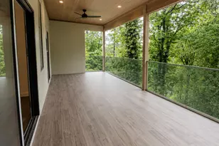 4795 Woodvale Dr, Sandy Springs, GA 30327 - Photo 8