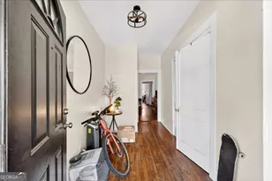 515 E Duffy St, Savannah, GA 31401 - Photo 2