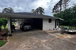 95 Fairlawn Dr, Carrollton, GA 30117 - Photo 4