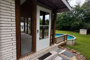 95 Fairlawn Dr, Carrollton, GA 30117 - Photo 18