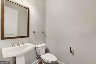 4127 Township Pkwy, Atlanta, GA 30342 - Photo 14