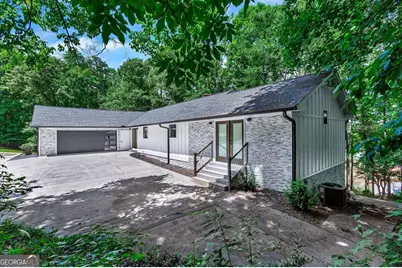250 Harbor Heights Circle, Lavonia, GA 30553 - Photo 2