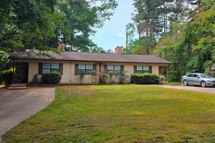 129 Valleywood Rd, Tyrone, GA 30290 - Photo 2