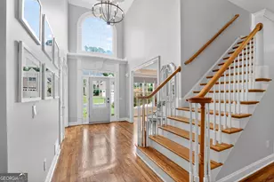 3913 Springtree Ln, Hoschton, GA 30548 - Photo 4