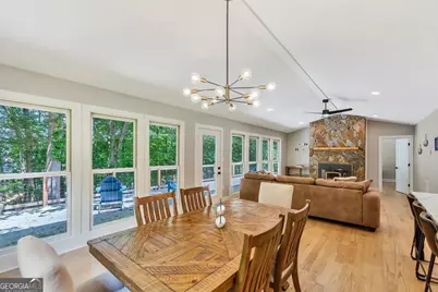 250 Harbor Heights Circle, Lavonia, GA 30553 - Photo 10