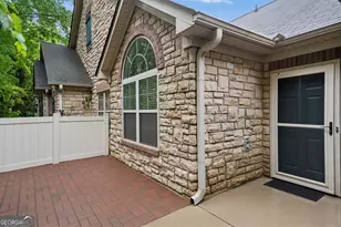 405 Kenley Ct, McDonough, GA 30253 - Photo 2