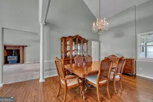 65 Pointe View Ct, Jackson, GA 30233 - Photo 6
