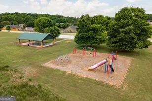 19 Lake Point Ct, Jefferson, GA 30549 - Photo 8