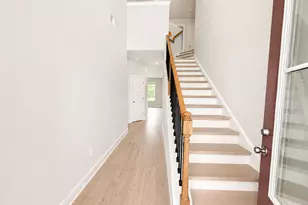 903 Nora Elosie Dr, Bonaire, GA 31005 - Photo 2