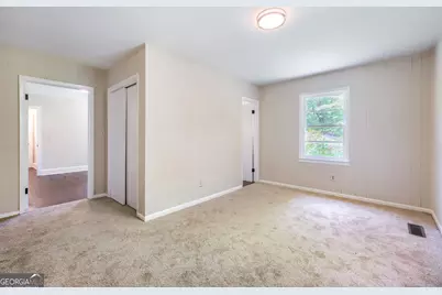 396 Forrest Ridge Drive NW, Atlanta, GA 30318 - Photo 16