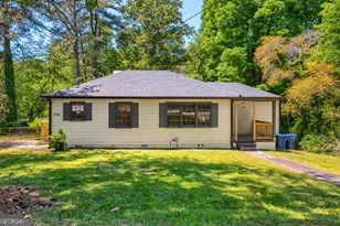 396 Forrest Ridge Dr NW, Atlanta, GA 30318 - Photo 4