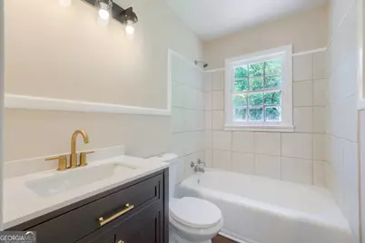 396 Forrest Ridge Drive NW, Atlanta, GA 30318 - Photo 18