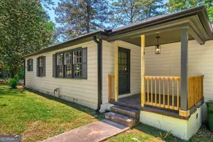 396 Forrest Ridge Dr NW, Atlanta, GA 30318 - Photo 4