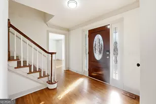4715 Creek Wood Dr, Gainesville, GA 30507 - Photo 2