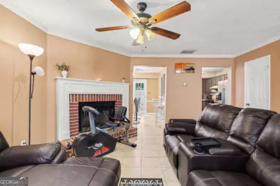 8577 Jamestown Way, Jonesboro, GA 30238 - Photo 10