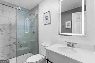 1111 Valley View Rd SE, Atlanta, GA 30315 - Photo 22
