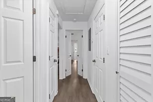 1111 Valley View Rd SE, Atlanta, GA 30315 - Photo 14