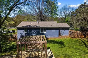 1111 Valley View Rd SE, Atlanta, GA 30315 - Photo 22