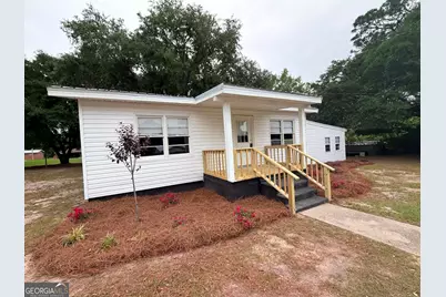 5545 Bacon Avenue, Eastman, GA 31023 - Photo 1