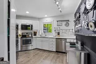 3304 The Trail Rd, Gainesville, GA 30501 - Photo 6