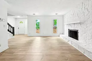 7156 Whitfield Dr, Riverdale, GA 30296 - Photo 8