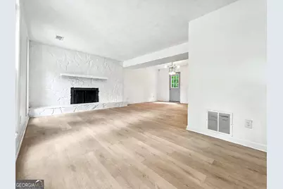 7156 Whitfield Drive, Riverdale, GA 30296 - Photo 6
