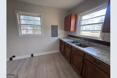 803 Woodland Street, Dublin, GA 31021 - Photo 4