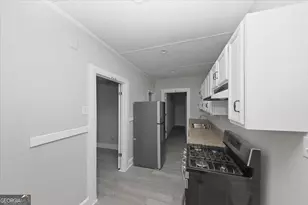 1853 Center Ave, East Point, GA 30344 - Photo 8