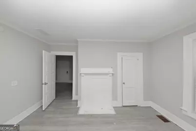 1853 Center Avenue, East Point, GA 30344 - Photo 18