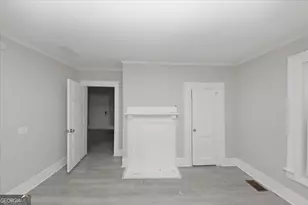 1853 Center Ave, East Point, GA 30344 - Photo 18