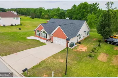 389 Merrill Meadows Point, Douglasville, GA 30134 - Photo 4