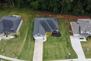 263 Stanebrook Ct, Jackson, GA 30233 - Photo 20