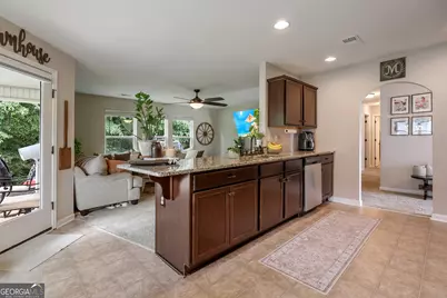 263 Stanebrook Ct, Jackson, GA 30233 - Photo 6