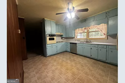 12276 Flat Shoals Road, Covington, GA 30016 - Photo 16