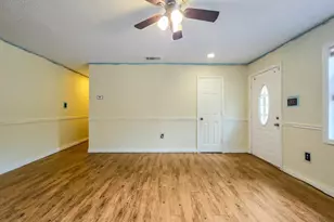 514 Heritage Dr, Hinesville, GA 31313 - Photo 8