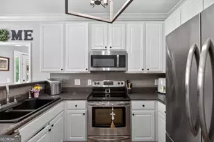 200 Meadow Lake Dr, Carrollton, GA 30116 - Photo 18