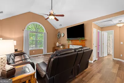 136 Williams Bluff, McDonough, GA 30252 - Photo 8