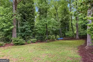 7265 Thornhill Ln NE, Sandy Springs, GA 30328 - Photo 36