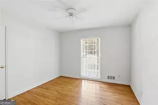 7265 Thornhill Ln NE, Sandy Springs, GA 30328 - Photo 22