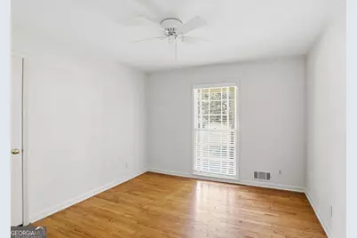 7265 Thornhill Lane NE, Sandy Springs, GA 30328 - Photo 22