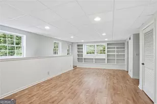 7265 Thornhill Ln NE, Sandy Springs, GA 30328 - Photo 28