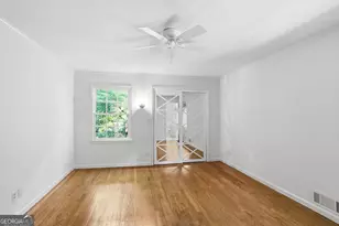 7265 Thornhill Ln NE, Sandy Springs, GA 30328 - Photo 24