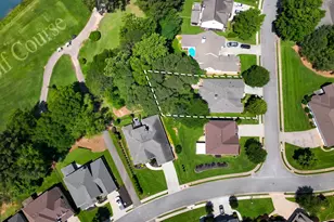 6 Greenview Dr, Newnan, GA 30265 - Photo 2