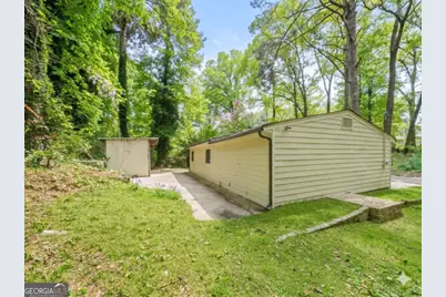 3283 Pebble Drive, Atlanta, GA 30344 - Photo 22