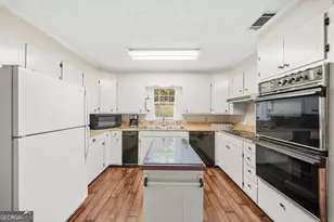 213 Wendwood Dr, Statesboro, GA 30458 - Photo 12
