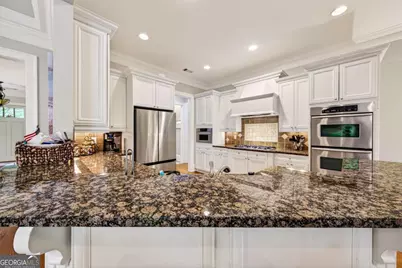 306 Horseshoe Bend, Statham, GA 30666 - Photo 16