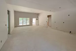 375 Canoochee Dr, Claxton, GA 30417 - Photo 4
