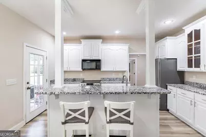 211 Cade Terrace, Warner Robins, GA 31088 - Photo 12